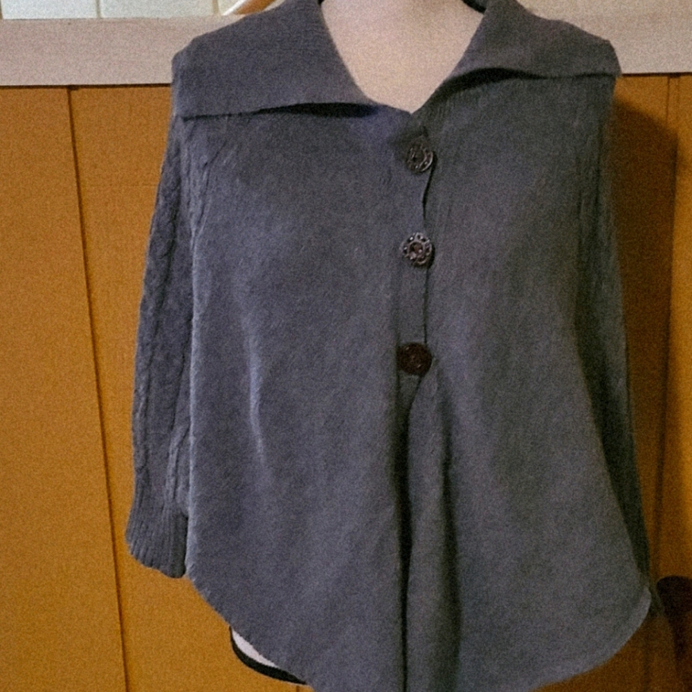 Jon & Anna New York poncho-type sweater